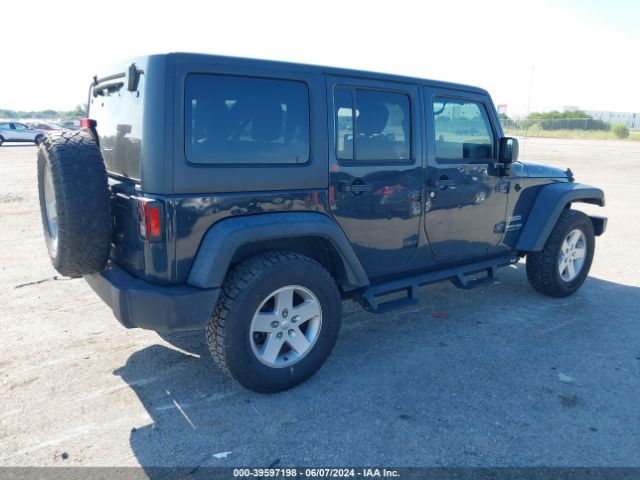 Photo 3 VIN: 1C4BJWDG4JL874707 - JEEP WRANGLER JK 