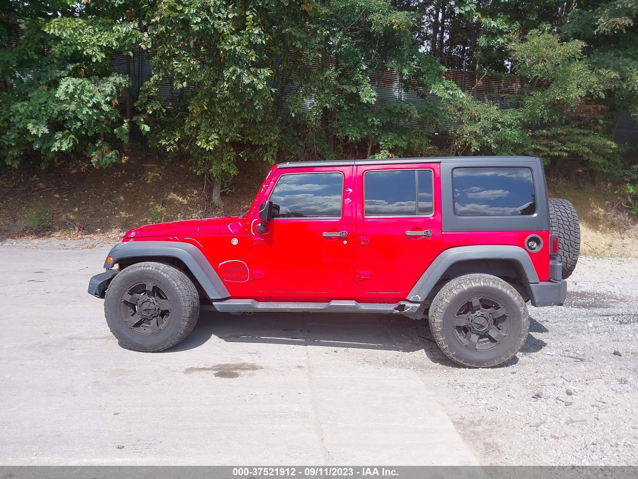 Photo 14 VIN: 1C4BJWDG5FL539706 - JEEP WRANGLER 