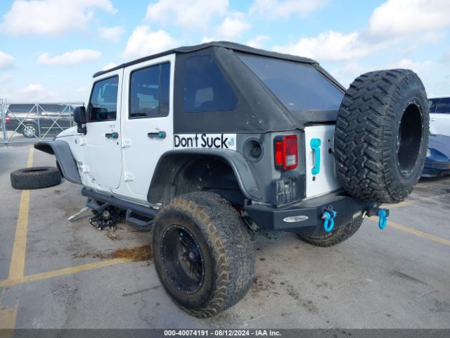 Photo 2 VIN: 1C4BJWDG5GL107389 - JEEP WRANGLER 