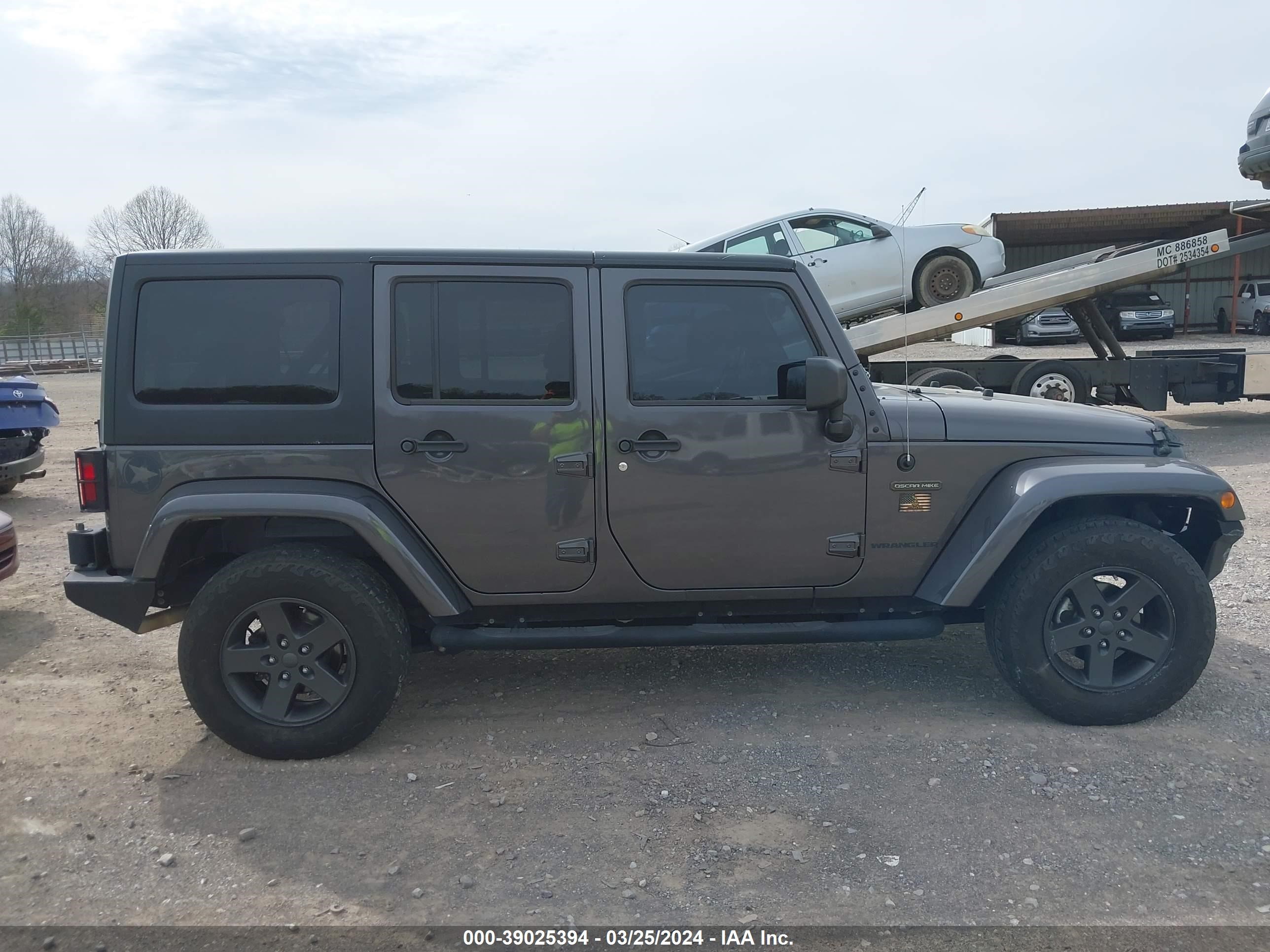 Photo 12 VIN: 1C4BJWDG5GL152896 - JEEP WRANGLER 