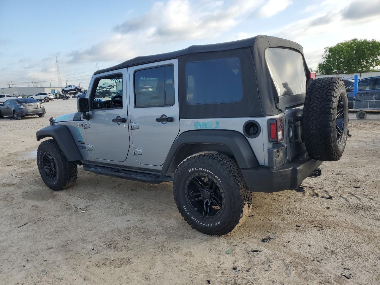 Photo 1 VIN: 1C4BJWDG5GL324215 - JEEP WRANGLER 