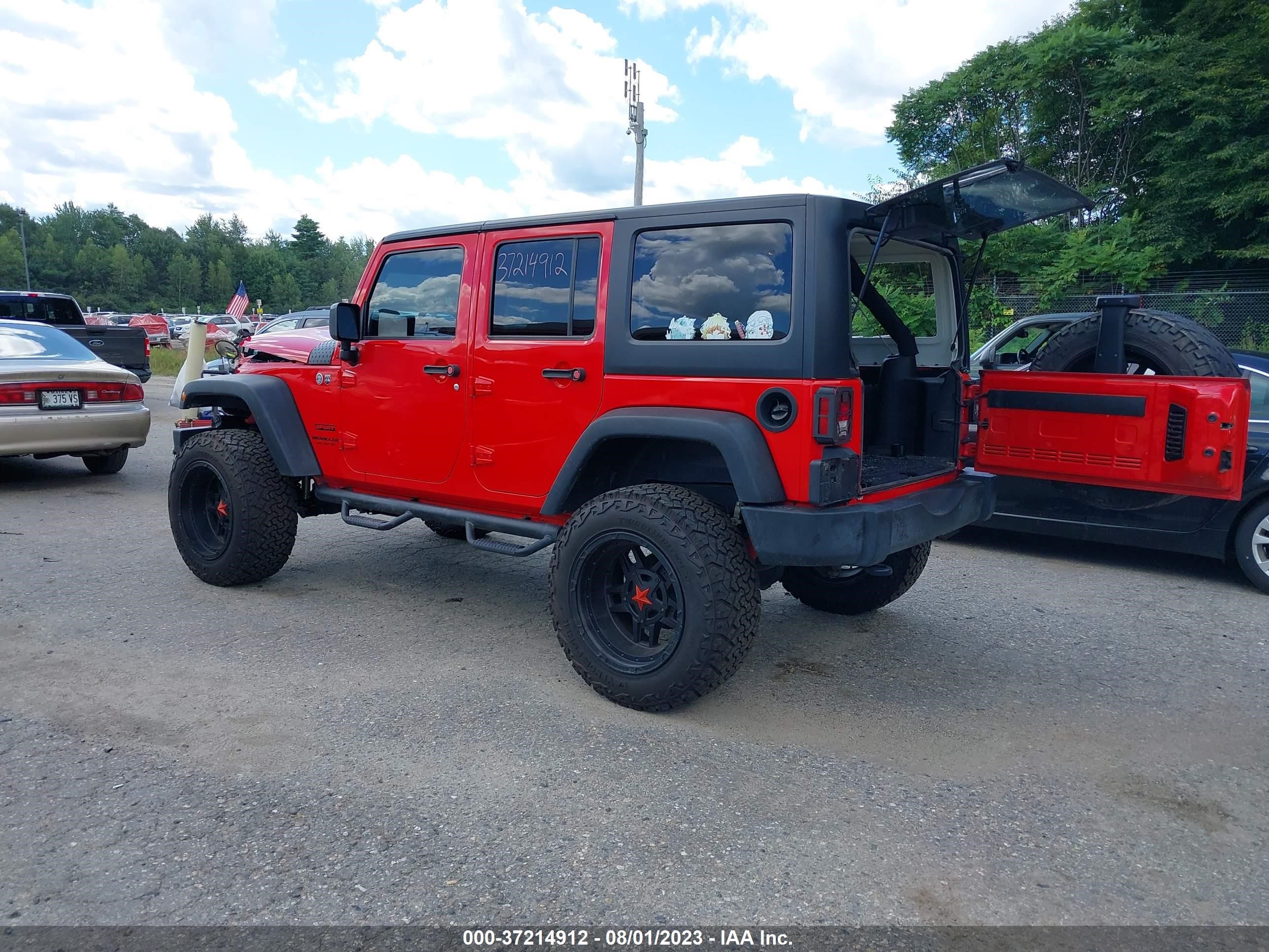 Photo 2 VIN: 1C4BJWDG5HL586639 - JEEP WRANGLER 