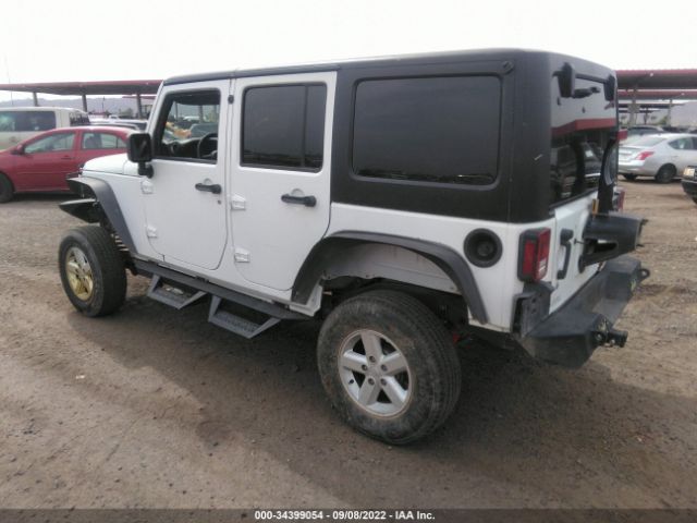 Photo 2 VIN: 1C4BJWDG5HL664398 - JEEP WRANGLER UNLIMITED 