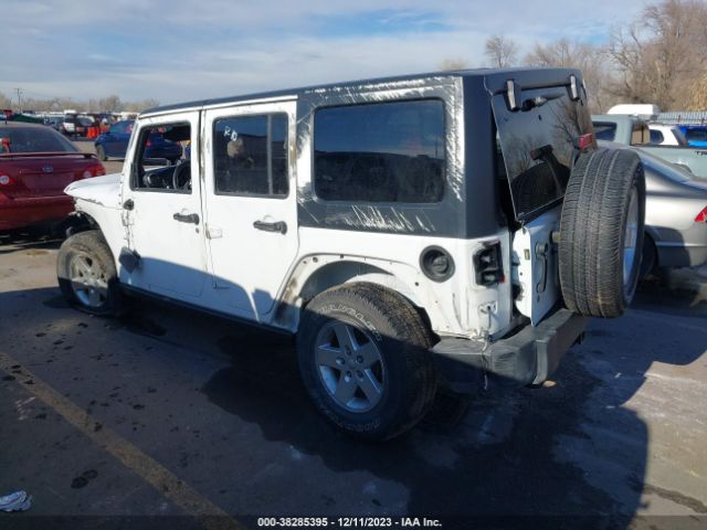 Photo 2 VIN: 1C4BJWDG5HL665115 - JEEP WRANGLER UNLIMITED 