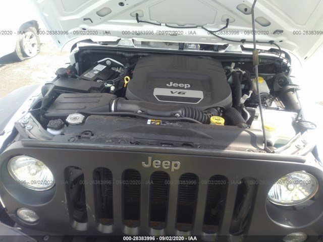 Photo 9 VIN: 1C4BJWDG5HL667012 - JEEP WRANGLER UNLIMITED 