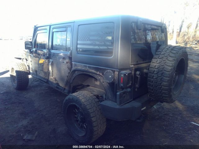 Photo 2 VIN: 1C4BJWDG5JL811566 - JEEP WRANGLER JK UNLIMITED 