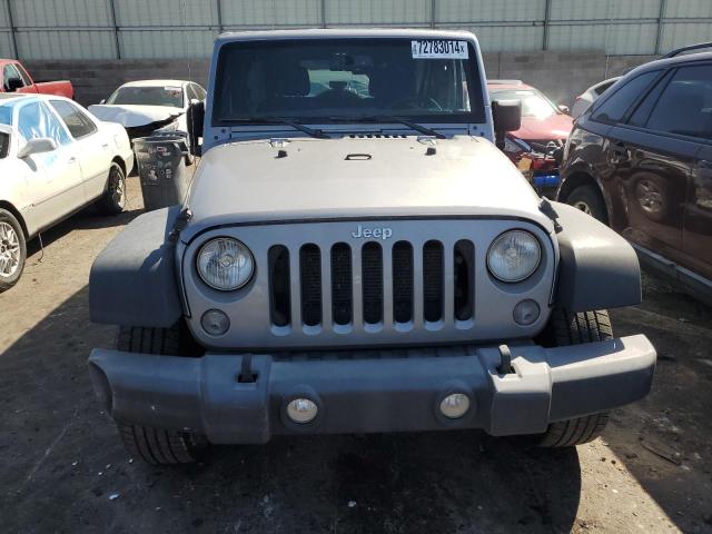 Photo 4 VIN: 1C4BJWDG5JL828612 - JEEP WRANGLER U 