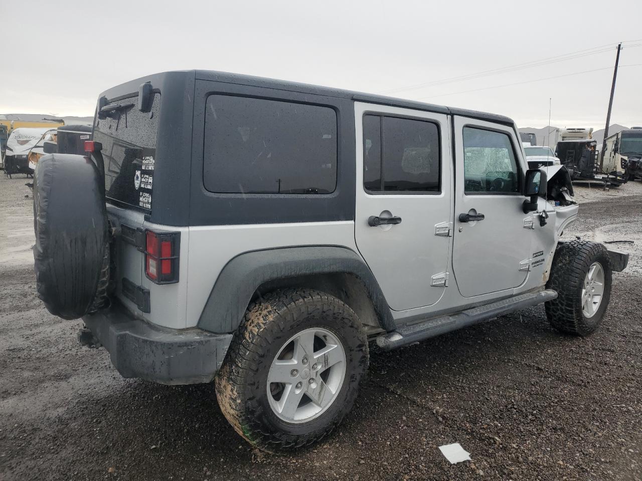 Photo 2 VIN: 1C4BJWDG6CL267162 - JEEP WRANGLER 