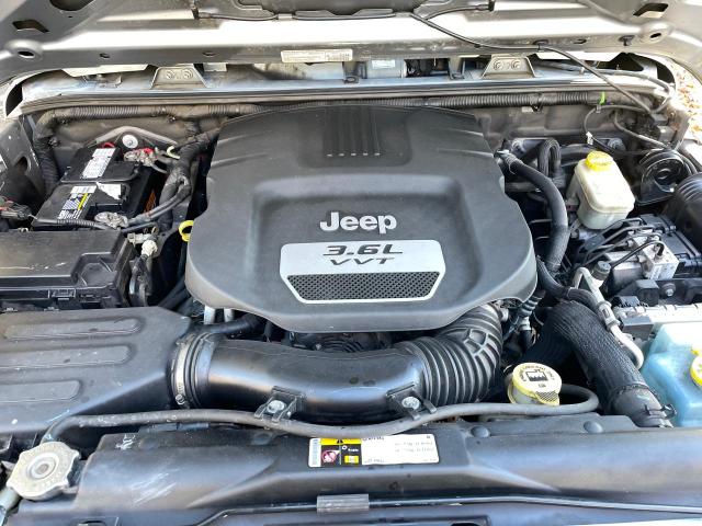 Photo 6 VIN: 1C4BJWDG6DL582092 - JEEP WRANGLER U 