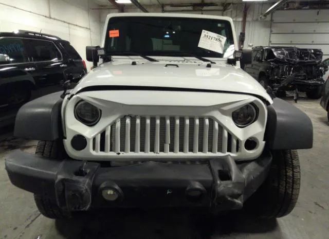 Photo 5 VIN: 1C4BJWDG6DL669264 - JEEP WRANGLER UNLIMITED 