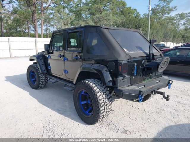 Photo 2 VIN: 1C4BJWDG6DL687778 - JEEP WRANGLER UNLIMITED 