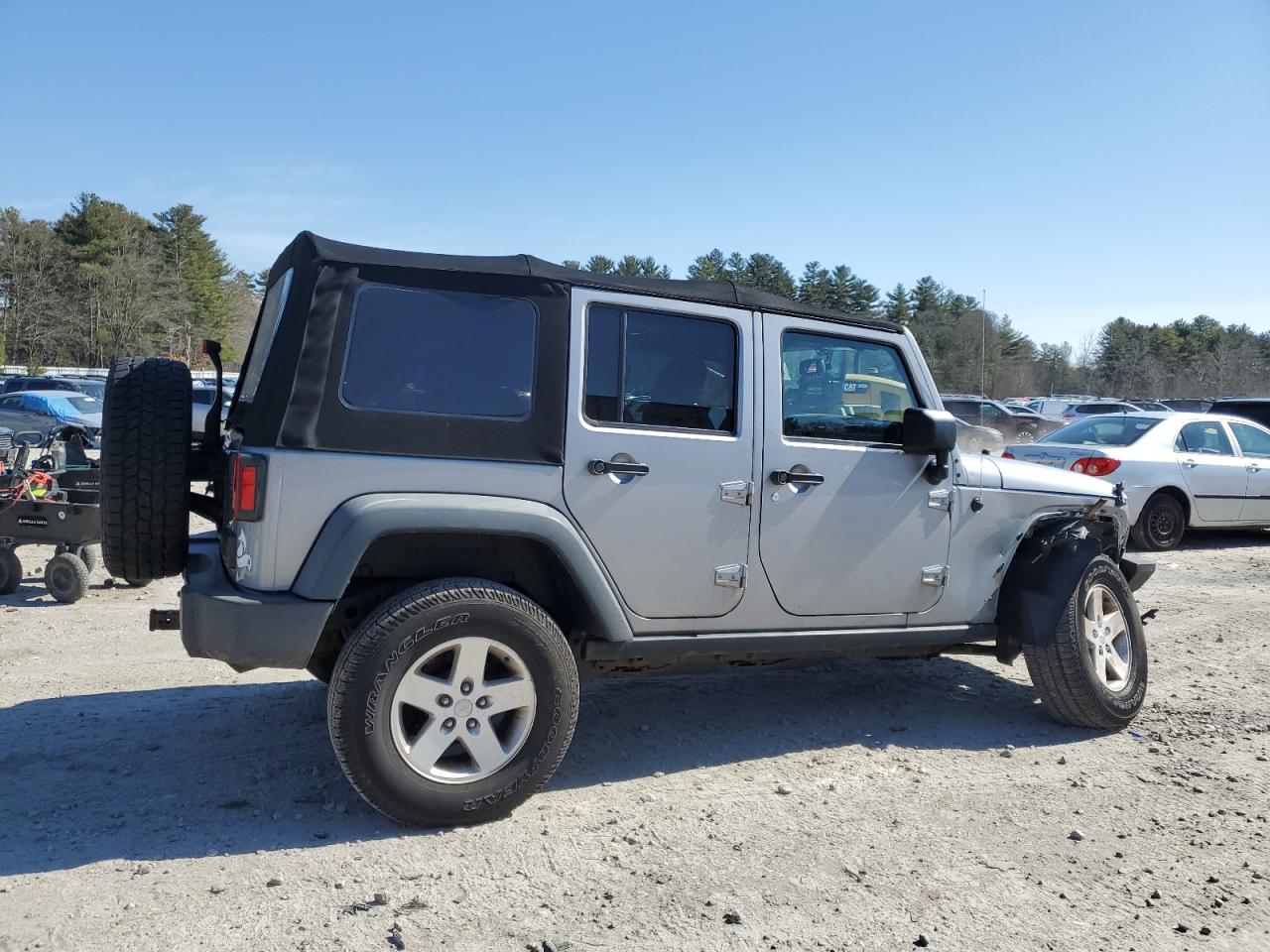 Photo 2 VIN: 1C4BJWDG6EL155190 - JEEP WRANGLER 