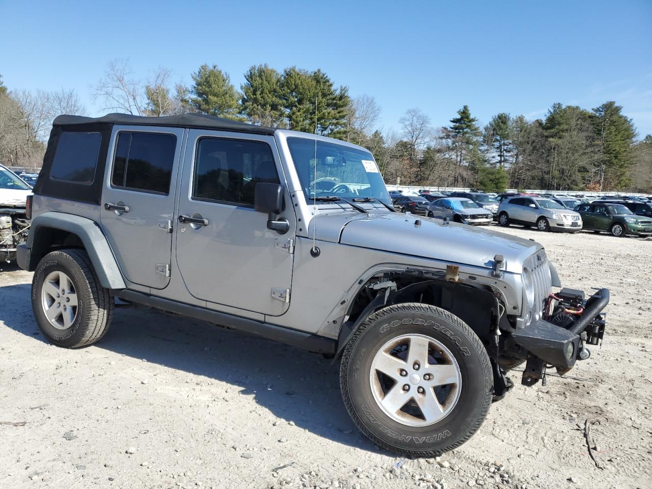 Photo 3 VIN: 1C4BJWDG6EL155190 - JEEP WRANGLER 