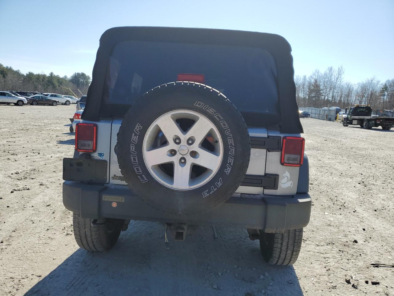 Photo 5 VIN: 1C4BJWDG6EL155190 - JEEP WRANGLER 