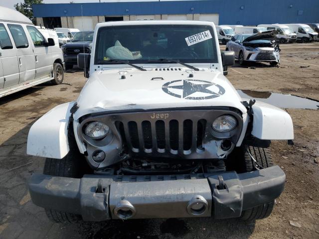 Photo 4 VIN: 1C4BJWDG6FL623002 - JEEP WRANGLER U 