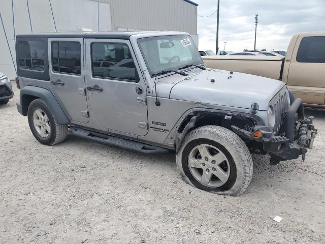 Photo 3 VIN: 1C4BJWDG6GL123004 - JEEP WRANGLER U 