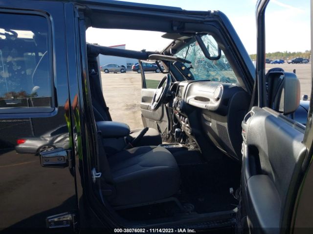 Photo 4 VIN: 1C4BJWDG6GL133628 - JEEP WRANGLER UNLIMITED 