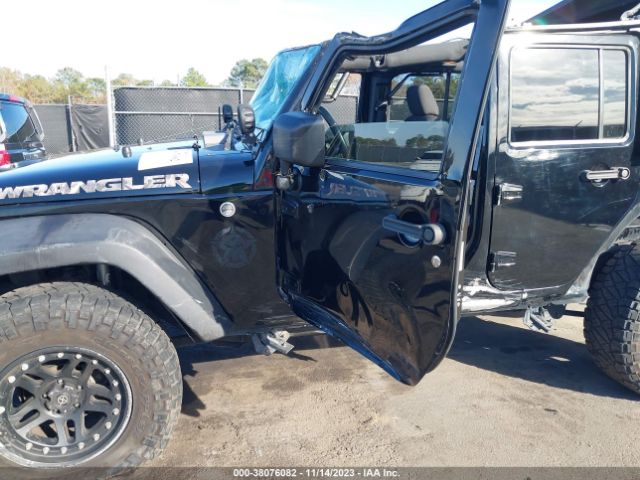 Photo 5 VIN: 1C4BJWDG6GL133628 - JEEP WRANGLER UNLIMITED 