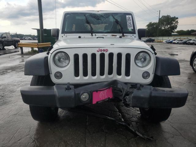 Photo 4 VIN: 1C4BJWDG6GL143141 - JEEP WRANGLER 