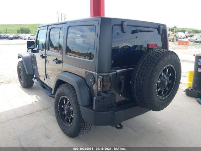 Photo 2 VIN: 1C4BJWDG6HL678312 - JEEP WRANGLER 