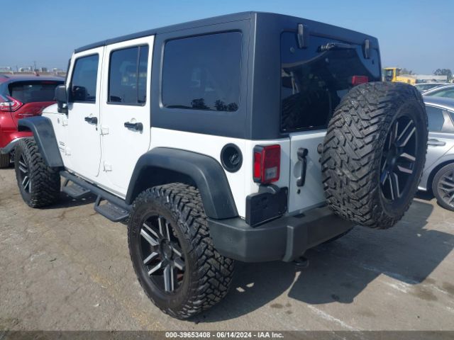 Photo 2 VIN: 1C4BJWDG6JL816517 - JEEP WRANGLER JK 