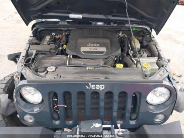 Photo 9 VIN: 1C4BJWDG6JL883358 - JEEP WRANGLER JK UNLIMITED 