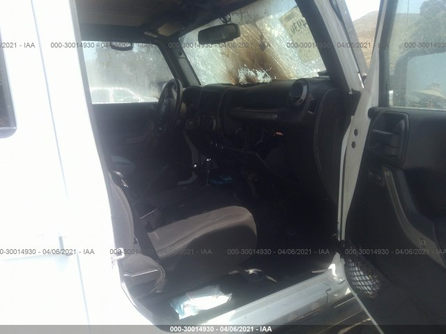 Photo 4 VIN: 1C4BJWDG6JL890794 - JEEP WRANGLER JK UNLIMITED 