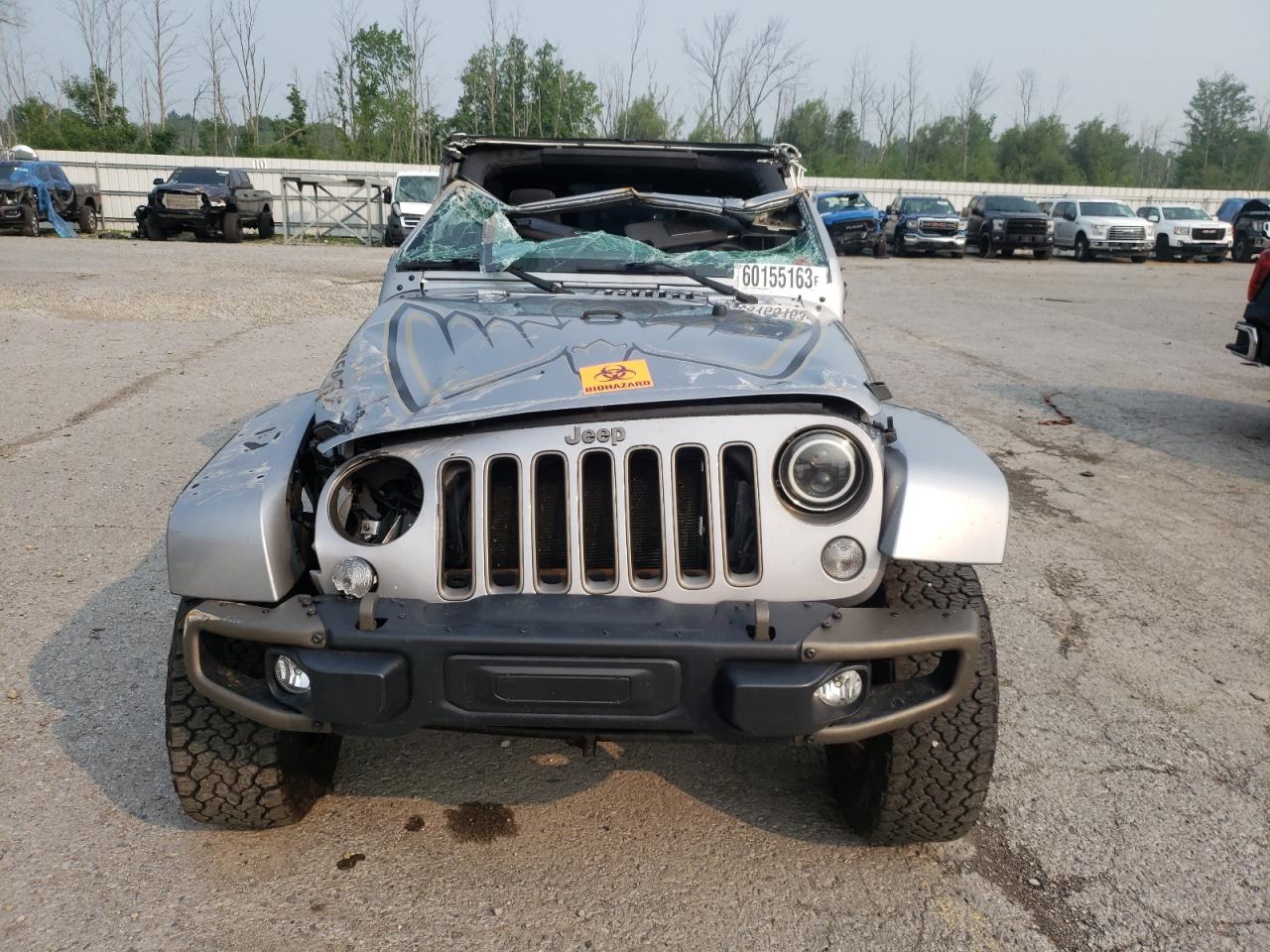 Photo 4 VIN: 1C4BJWDG6JL898703 - JEEP WRANGLER 