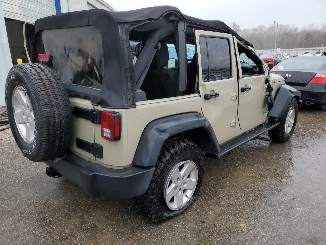 Photo 2 VIN: 1C4BJWDG6JL899284 - JEEP WRANGLER 