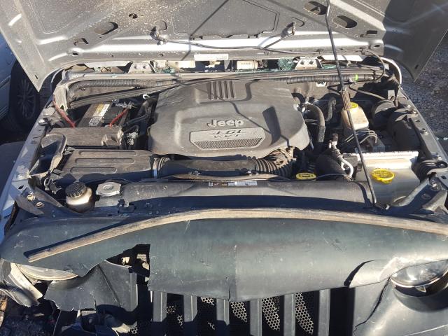 Photo 6 VIN: 1C4BJWDG7DL564314 - JEEP WRANGLER U 