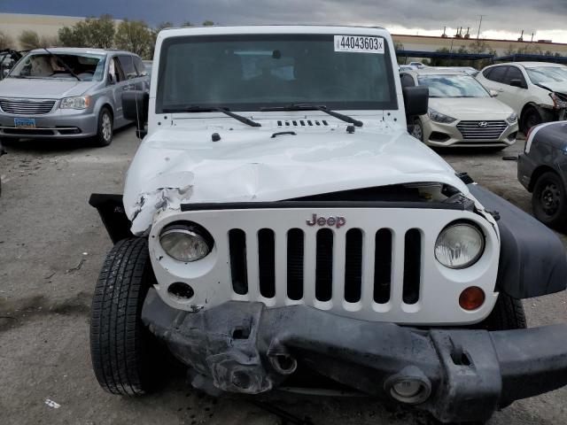 Photo 4 VIN: 1C4BJWDG7DL689183 - JEEP WRANGLER U 