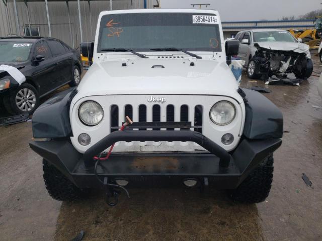 Photo 4 VIN: 1C4BJWDG7EL121680 - JEEP WRANGLER 