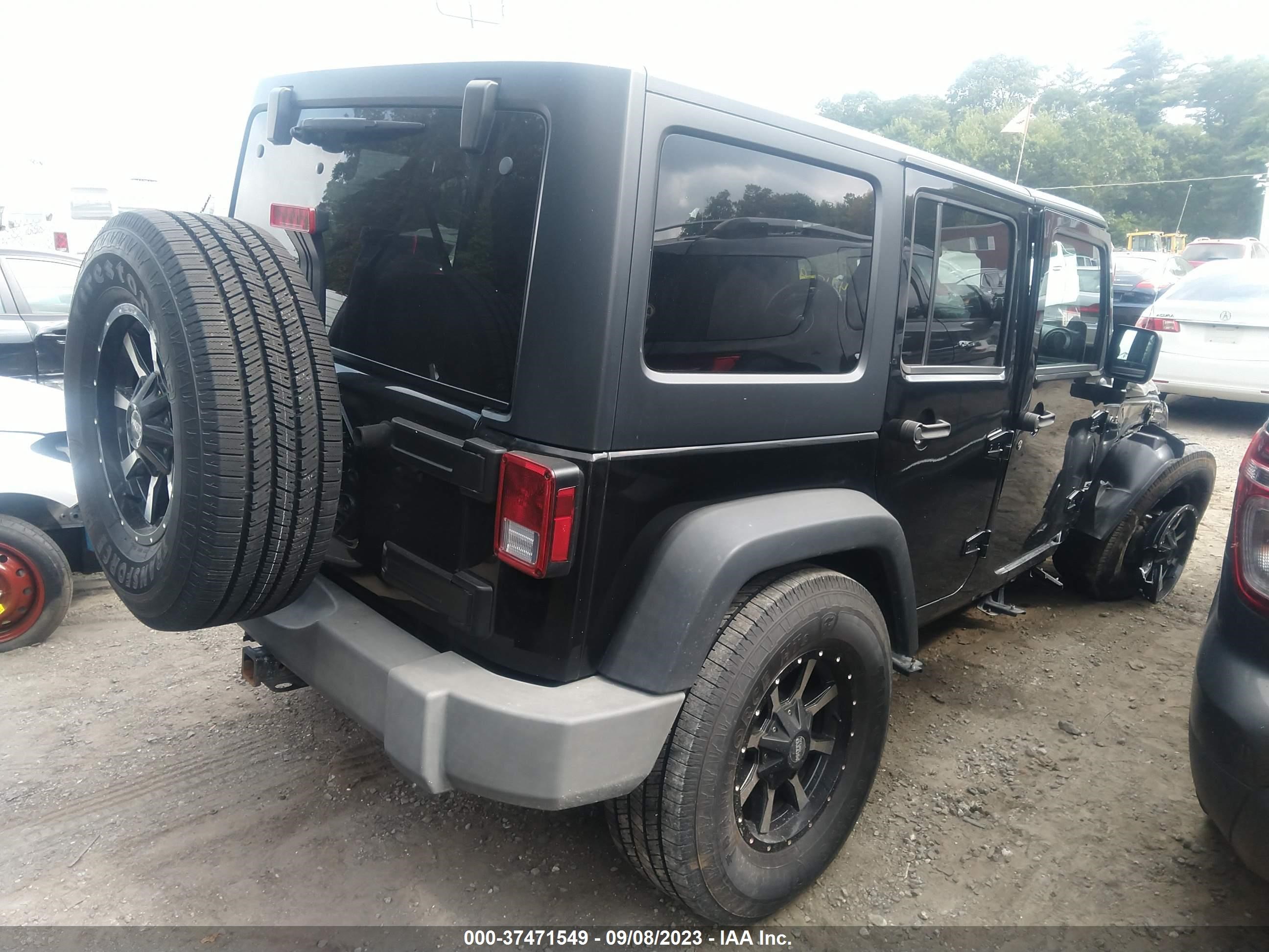 Photo 3 VIN: 1C4BJWDG7EL250504 - JEEP WRANGLER 