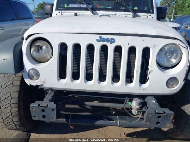 Photo 5 VIN: 1C4BJWDG7EL317389 - JEEP WRANGLER UNLIMITED 