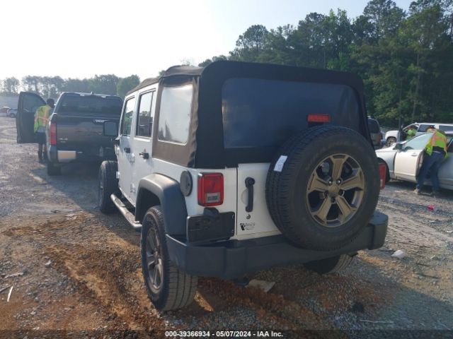 Photo 2 VIN: 1C4BJWDG7FL520140 - JEEP WRANGLER UNLIMITED 