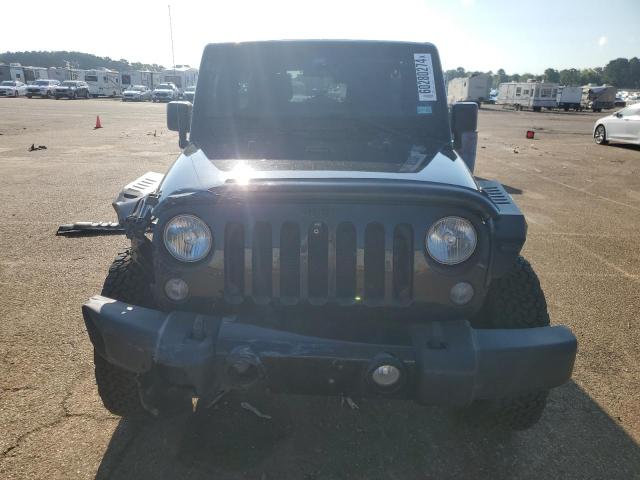 Photo 4 VIN: 1C4BJWDG7FL623719 - JEEP WRANGLER 