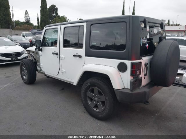 Photo 2 VIN: 1C4BJWDG7FL637037 - JEEP WRANGLER 