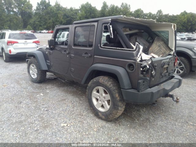 Photo 2 VIN: 1C4BJWDG7GL237352 - JEEP WRANGLER 