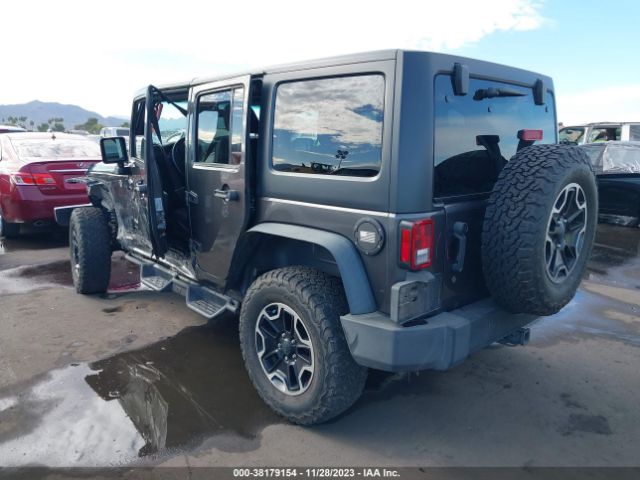 Photo 2 VIN: 1C4BJWDG7GL301793 - JEEP WRANGLER UNLIMITED 