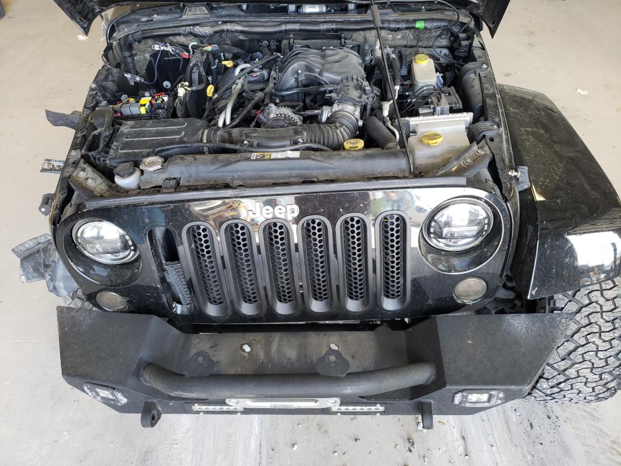 Photo 11 VIN: 1C4BJWDG7GL328704 - JEEP WRANGLER 