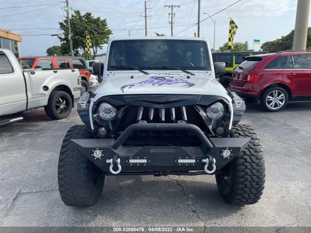 Photo 5 VIN: 1C4BJWDG7HL558941 - JEEP WRANGLER UNLIMITED 