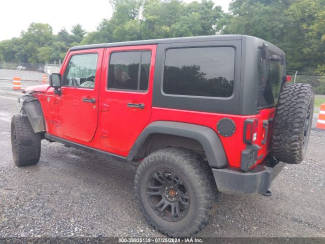 Photo 2 VIN: 1C4BJWDG7JL803694 - JEEP WRANGLER JK 