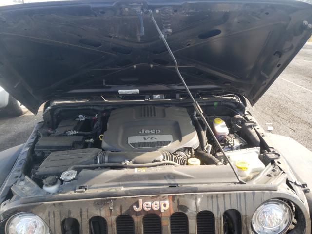 Photo 6 VIN: 1C4BJWDG7JL809477 - JEEP WRANGLER U 