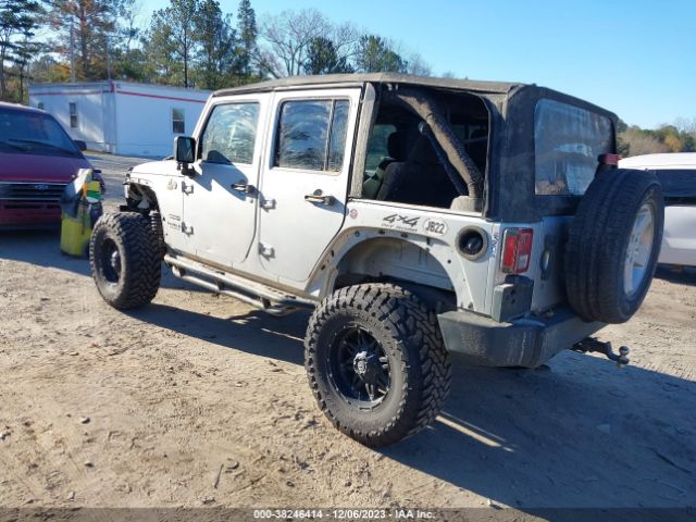 Photo 2 VIN: 1C4BJWDG8CL102584 - JEEP WRANGLER UNLIMITED 