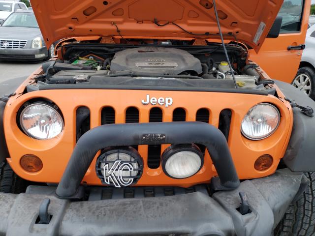 Photo 6 VIN: 1C4BJWDG8CL166821 - JEEP WRANGLER U 