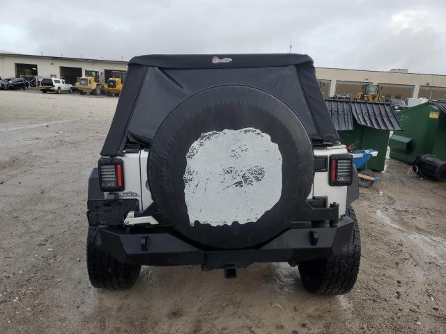 Photo 5 VIN: 1C4BJWDG8CL172392 - JEEP WRANGLER U 