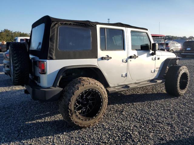 Photo 2 VIN: 1C4BJWDG8CL181139 - JEEP WRANGLER U 