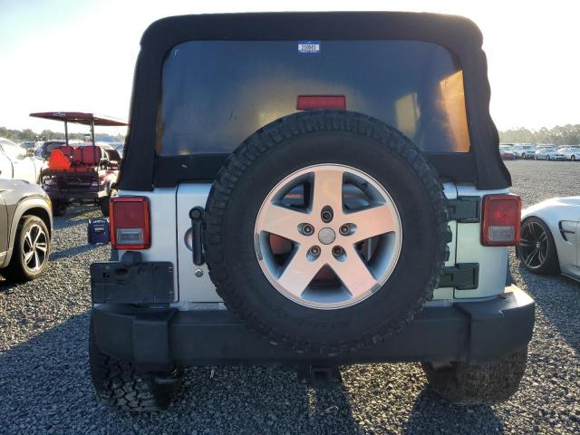 Photo 5 VIN: 1C4BJWDG8CL181139 - JEEP WRANGLER U 