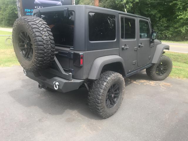 Photo 3 VIN: 1C4BJWDG8CL220859 - JEEP WRANGLER U 