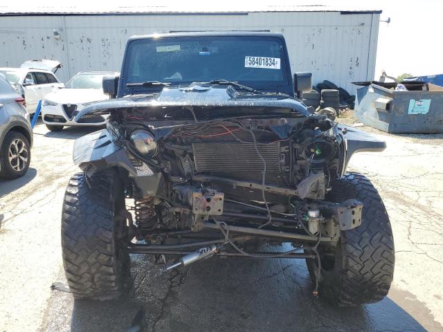 Photo 4 VIN: 1C4BJWDG8DL556478 - JEEP WRANGLER 